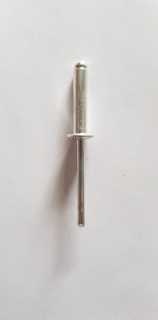RIVETS - PRICE PER 100