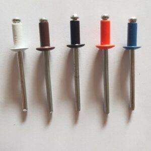 COLOUR POP RIVETS